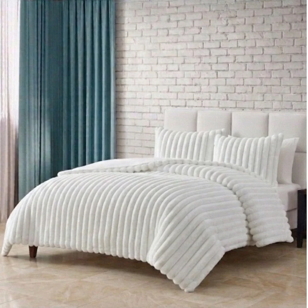 Hallmart Collectibles Comforter Set Ivory Faux‎ Fur 3 Piece King Glam Luxurious